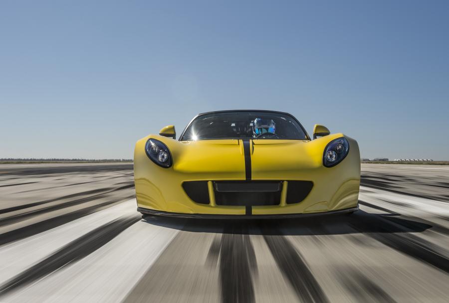  Hennessey Venom GT Spyder 2016 года  (фото 18 из 21)